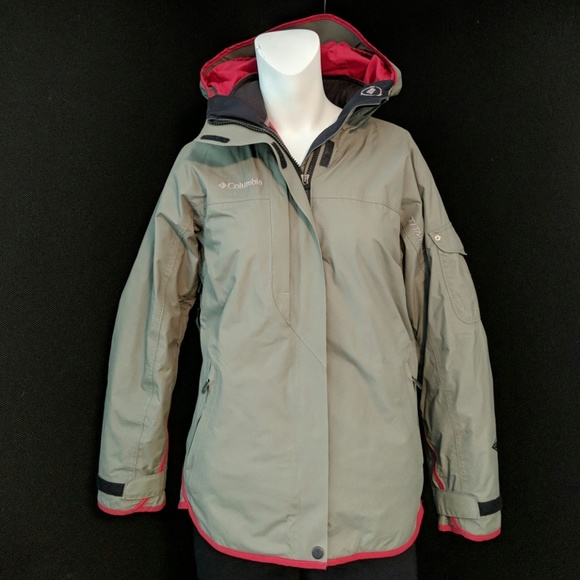 Columbia Jackets & Blazers - EUC Columbia titanium 3-1 interchange jacket